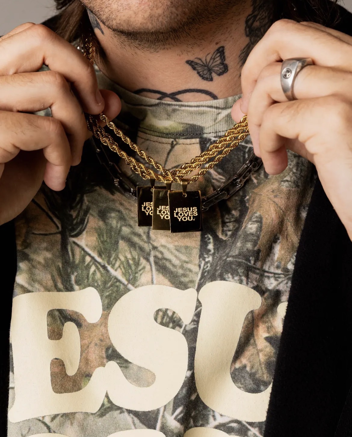 Jesus Loves You Necklace 