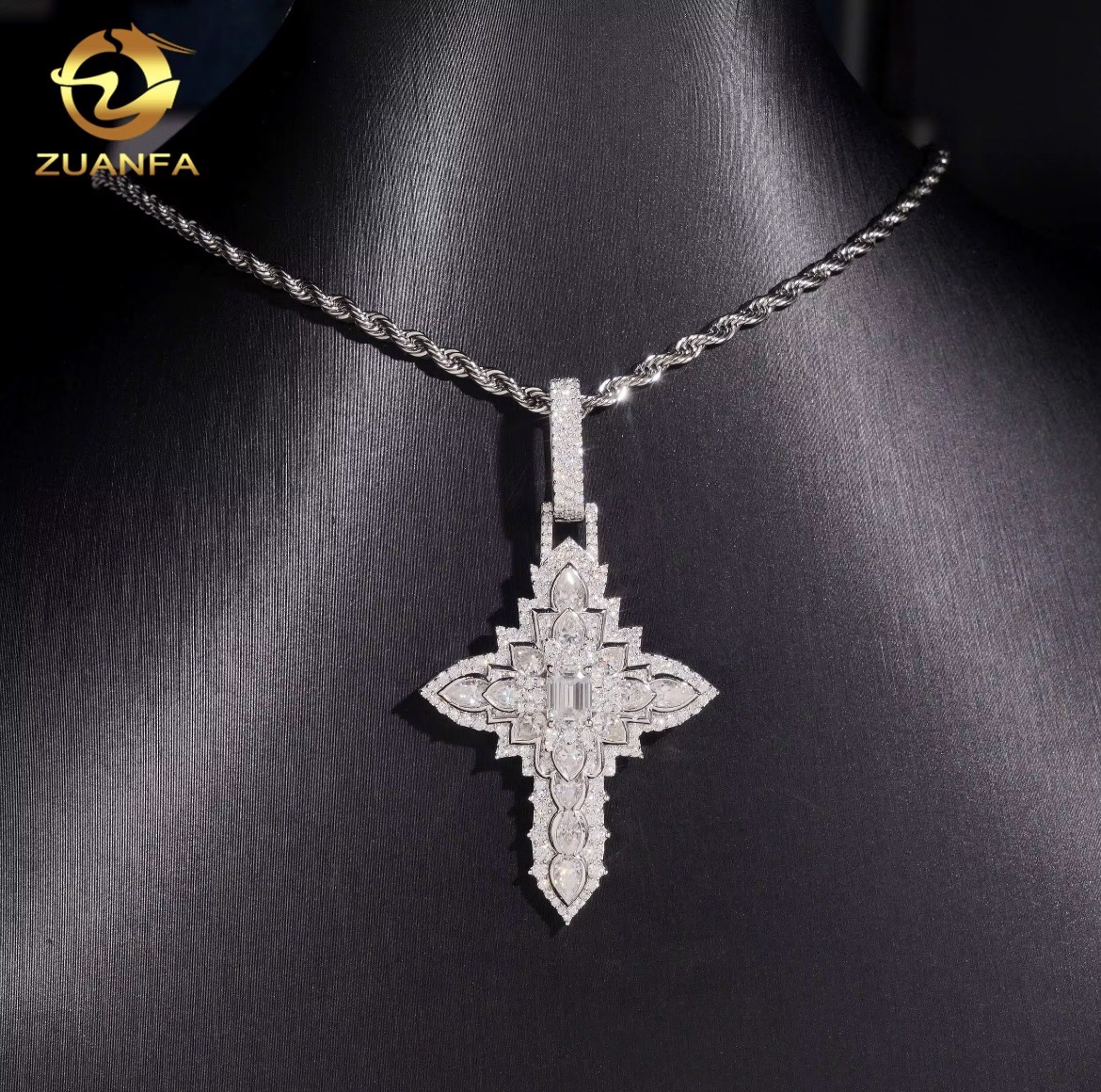 Iced Out Moissanite Cross Pendant – 925 Silver Gold-Plated